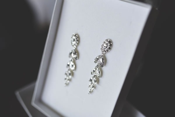 Wedding jewellery your mother-in-law can afford