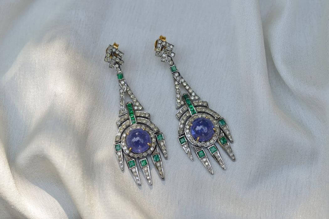 The World's Premier Jewelry Directory 22 the Secrets of Jewelry Investment